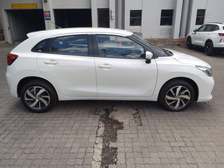 2023 TOYOTA STARLET 1.5L XS AT - Image 4