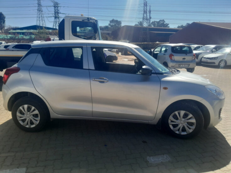 2020 SUZUKI SWIFT 1.2 GA MANUAL - Image 4