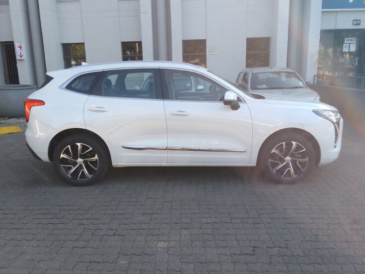 2024 HAVAL JOLION 1.5T S-LUXURY AT - Image 4