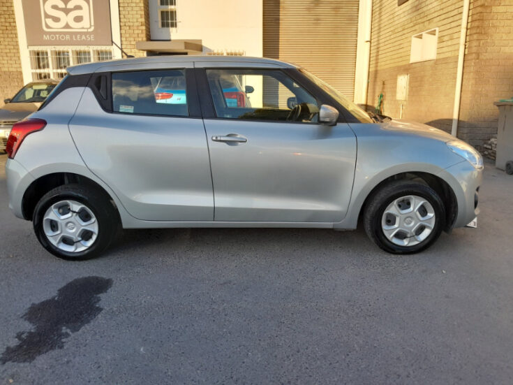 2022 SUZUKI SWIFT 1.2 GA MANUAL - Image 4