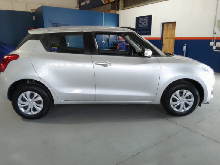 2023 SUZUKI SWIFT 1.2 GL MANUAL - Image 4