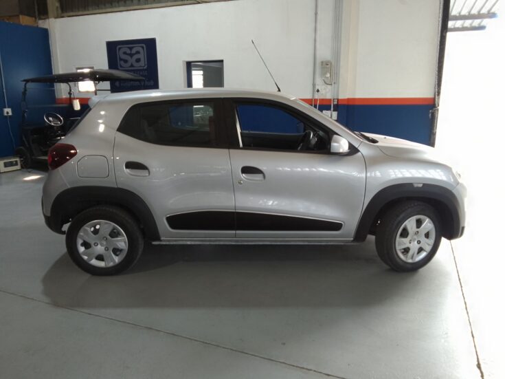 2021 RENAULT KWID DYNAMIQUE MANUAL - Right Side