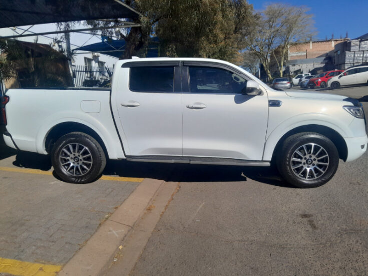 2023 GWM P-SERIES PV DCAB 2.0TD LS 4X2 8AT - Image 4