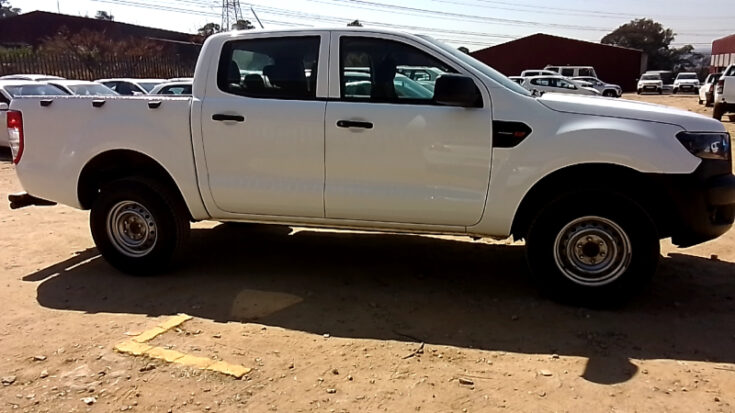2022 FORD RANGER 2.2TDCI PU DC - Image 4