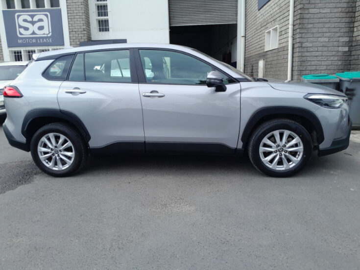 2023 Toyota Corolla Cross 1.8Xi - Image 4