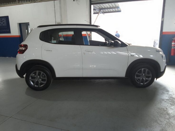 2023 TOYOTA VITZ 1.0 XR AMT - Right Side Photo