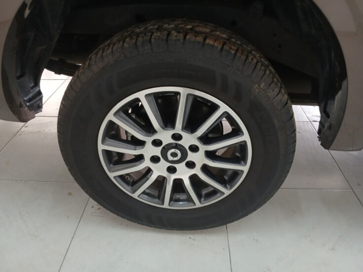 2024 GWM P-SERIES PV DCAB 2.0TD LS 4X2 8AT - Image 13
