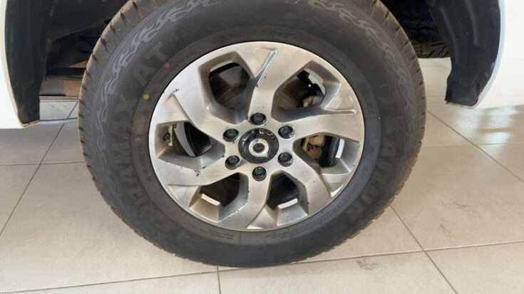 2023 GWM P-SERIES CV DCAB 2.0TD DLX 4X2 6MT - Image 13