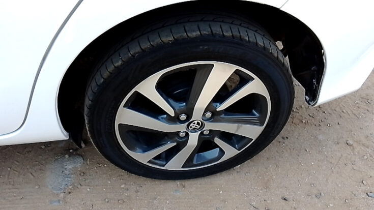 2019 TOYOTA YARIS 1.5 XS 5DR - Image 13