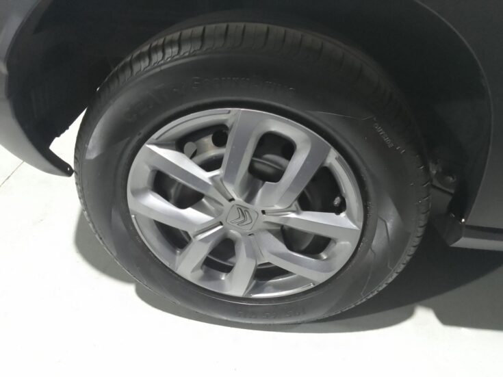 2023 TOYOTA VITZ 1.0 XR AMT - Wheel Example